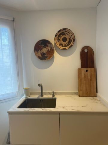 https://cdn.resales-online.com/public/vj79r8sgv9/properties/4318d3c8b09c11ef84cf0217bc231ef4/w1200/3-e898b2bb2a2fdfd06d2c39894dce8316.jpg?v=1733145402