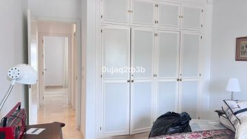 https://cdn.resales-online.com/public/0ujaq2tb3b/properties/38e4d417b15f11ef84cf0217bc231ef4/w1200/13-5fd73dea700db77384c091ca9818b1a9.jpg?v=1733224400
