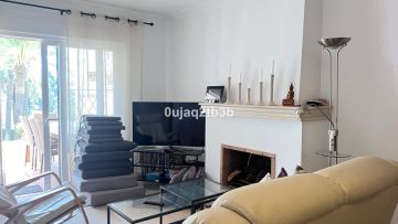 https://cdn.resales-online.com/public/0ujaq2tb3b/properties/38e4d417b15f11ef84cf0217bc231ef4/w1200/3-e898b2bb2a2fdfd06d2c39894dce8316.jpg?v=1733224400