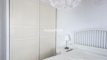 https://cdn.resales-online.com/public/0ujaq2tb3b/properties/38e4d417b15f11ef84cf0217bc231ef4/w1200/31-5e8b9eb86a2d455eeaf43a7bbf3ccd12.jpg?v=1733224400