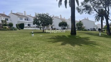 https://cdn.resales-online.com/public/0ujaq2tb3b/properties/38e4d417b15f11ef84cf0217bc231ef4/w1200/43-a8f5d713bac48f35147f2e8bcee96193.jpg?v=1733224400
