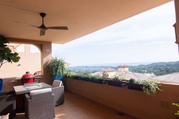 https://cdn.resales-online.com/public/sb5m6pabs6/properties/54f75b82b09d11ef84cf0217bc231ef4/w1200/2-5bd7b9d04b45e33852eaf0ec6670150d.jpg?v=1733241711