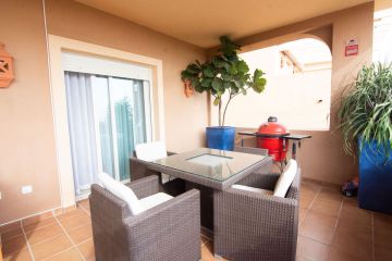 https://cdn.resales-online.com/public/sb5m6pabs6/properties/54f75b82b09d11ef84cf0217bc231ef4/w1200/24-613bbc26f32d7013d348ef202dd30a43.jpg?v=1733306665