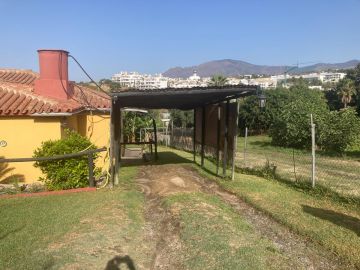 https://cdn.resales-online.com/public/w0n1xpbhihka6av5/properties/86b0f694ad7111ef84cf0217bc231ef4/w1200/1-7980e48d732b6fc85c14b43b94d2aa54.jpg?v=1732792457