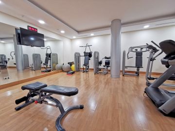https://cdn.resales-online.com/public/s9unvkbr31/properties/e7b077dab1fd11ef84cf0217bc231ef4/w1200/15-11d12f2f454f2f5e9b981fdd8b901d51.jpg?v=1734070159