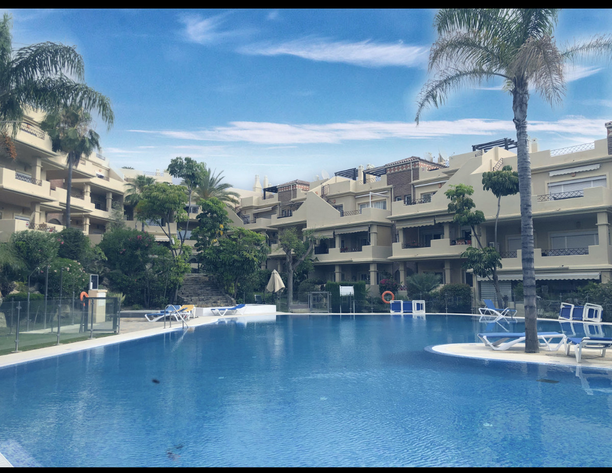 https://cdn.resales-online.com/public/9mlcqsu51l/properties/8d47382a962911ef84cf0217bc231ef4/w1200/1-7980e48d732b6fc85c14b43b94d2aa54.jpg?v=1730232668