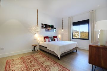 https://cdn.resales-online.com/public/nl6u2jq7nv/properties/6f7175abb7a711ef84cf0217bc231ef4/w1200/16-ec67b526875bf0124b6ce4328a754439.jpg?v=1734022873