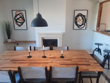 https://cdn.resales-online.com/public/asb71hmq0g/properties/915f2480ba1a11ef84cf0217bc231ef4/w1200/12-53013098fcab6c38b1379cd33298e050.jpg?v=1734356442