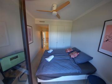 https://cdn.resales-online.com/public/asb71hmq0g/properties/915f2480ba1a11ef84cf0217bc231ef4/w1200/31-5e8b9eb86a2d455eeaf43a7bbf3ccd12.jpg?v=1734356442