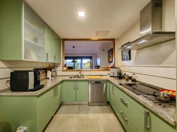 https://cdn.resales-online.com/public/asb71hmq0g/properties/915f2480ba1a11ef84cf0217bc231ef4/w1200/43-a8f5d713bac48f35147f2e8bcee96193.jpg?v=1735043393