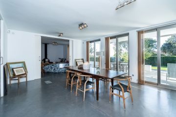 https://cdn.resales-online.com/public/epksdhfn82/properties/835a63b9b1fe11ef84cf0217bc231ef4/w1200/11-20939a0134ad724a8cb2a801094d15a4.jpg?v=1734070415