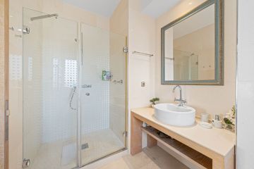 https://cdn.resales-online.com/public/egas3xm0bp/properties/a61f29bab19d11ef84cf0217bc231ef4/w1200/15-11d12f2f454f2f5e9b981fdd8b901d51.jpg?v=1733742671