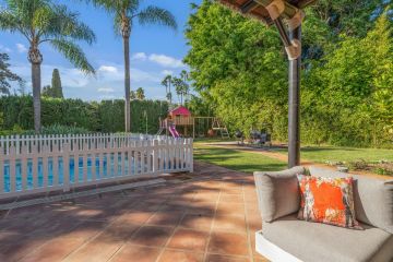 https://cdn.resales-online.com/public/egas3xm0bp/properties/a61f29bab19d11ef84cf0217bc231ef4/w1200/35-53608d01401493ba18e3704836160563.jpg?v=1733742671