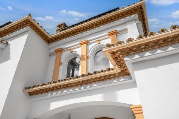 https://cdn.resales-online.com/public/egas3xm0bp/properties/a61f29bab19d11ef84cf0217bc231ef4/w1200/47-b3a03718b4ecea17fd5585e425dce0e2.jpg?v=1733742671