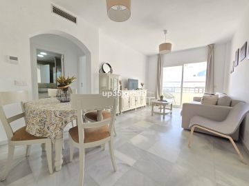 https://cdn.resales-online.com/public/up35jgrhau/properties/fb6b940dbc5711ef84cf0217bc231ef4/w1200/2-5bd7b9d04b45e33852eaf0ec6670150d.jpg?v=1734430754