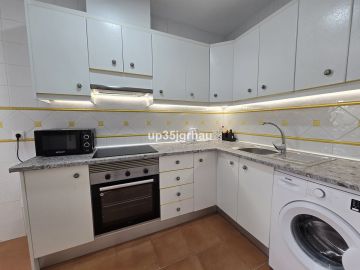 https://cdn.resales-online.com/public/up35jgrhau/properties/fb6b940dbc5711ef84cf0217bc231ef4/w1200/3-e898b2bb2a2fdfd06d2c39894dce8316.jpg?v=1734430754