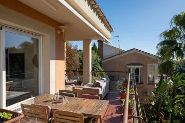 https://cdn.resales-online.com/public/bb3tcr1ax0/properties/a8e0b180bd5611ef84cf0217bc231ef4/w1200/28-ef19a2c59920e2e087cd278a51b6dbf8.jpg?v=1734543991