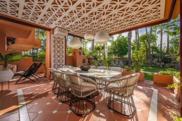 https://cdn.resales-online.com/public/bb3tcr1ax0/properties/7c989f34c51e11ef8ce602e0405b089b/w1200/11-20939a0134ad724a8cb2a801094d15a4.jpg?v=1735397610
