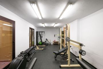 https://cdn.resales-online.com/public/bb3tcr1ax0/properties/7c989f34c51e11ef8ce602e0405b089b/w1200/41-0bdc8f07789df4609410591d8ac779d9.jpg?v=1735397610