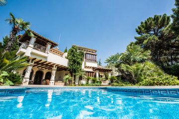 https://cdn.resales-online.com/public/2clagkpr0e/properties/353f3286bca811ed84bd0217bc231ef4/w1200/29-7c2f312881aea9bbe9ddaeb9640e2c9a.jpg?v=1735322308