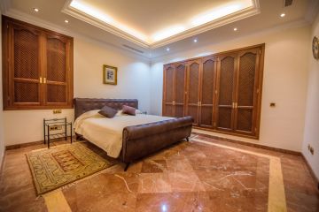 https://cdn.resales-online.com/public/2clagkpr0e/properties/353f3286bca811ed84bd0217bc231ef4/w1200/33-f37a7fab00fce6ff6b895520b67d6d6d.jpg?v=1735322308