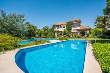 https://cdn.resales-online.com/public/2clagkpr0e/properties/353f3286bca811ed84bd0217bc231ef4/w1200/39-a493fe9149752455d4aa759b42ca0ea1.jpg?v=1735322308