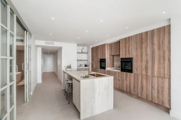 https://cdn.resales-online.com/public/xxgluerdu7/properties/2454640ac99a11ef8ce602e0405b089b/w1200/11-20939a0134ad724a8cb2a801094d15a4.jpg?v=1735888534