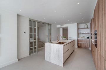 https://cdn.resales-online.com/public/xxgluerdu7/properties/2454640ac99a11ef8ce602e0405b089b/w1200/13-5fd73dea700db77384c091ca9818b1a9.jpg?v=1735888534