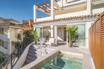 https://cdn.resales-online.com/public/xxgluerdu7/properties/2454640ac99a11ef8ce602e0405b089b/w1200/2-5bd7b9d04b45e33852eaf0ec6670150d.jpg?v=1735888534