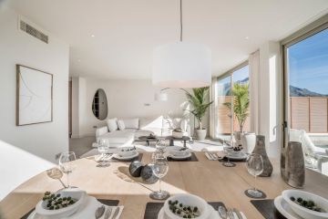 https://cdn.resales-online.com/public/xxgluerdu7/properties/2454640ac99a11ef8ce602e0405b089b/w1200/20-d1f7658cbe4ba6cd8666fec30fba80ad.jpg?v=1735888534