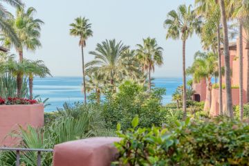 https://cdn.resales-online.com/public/y2bix7xo8m/properties/f572e65abe9711ef84cf0217bc231ef4/w1200/11-20939a0134ad724a8cb2a801094d15a4.jpg?v=1734678133