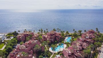 https://cdn.resales-online.com/public/y2bix7xo8m/properties/f572e65abe9711ef84cf0217bc231ef4/w1200/2-5bd7b9d04b45e33852eaf0ec6670150d.jpg?v=1734678133