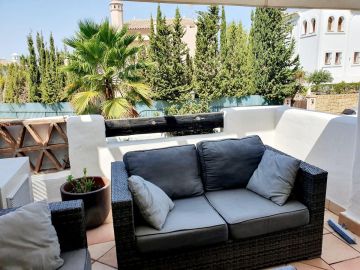 https://cdn.resales-online.com/public/wuap71y7hs/properties/45041aa1cbfb11ef8ce602e0405b089b/w1200/10-bb915d1cb19341576dcdc994b81ab9c5.jpg?v=1736150152