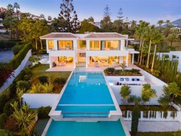 https://cdn.resales-online.com/public/vj4rrkq30q/properties/ea314be24ca611eea6080217bc231ef4/w1200/14-d70dc3102c00d7be0e872dfe1c1f86d7.jpg?v=1694002975