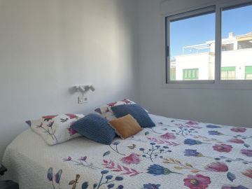https://cdn.resales-online.com/public/lfdk02ac23/properties/84cbea2ed1ca11ef8ce602e0405b089b/w1200/13-5fd73dea700db77384c091ca9818b1a9.jpg?v=1736790424