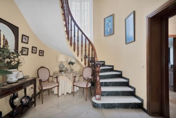 https://cdn.resales-online.com/public/tvp8hc2oq5/properties/4e913937d41811ef8ce602e0405b089b/w1200/27-f6e8bc237ba13ac4c268badec6354f3d.jpg?v=1737042549