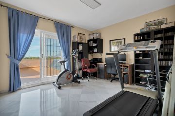 https://cdn.resales-online.com/public/tvp8hc2oq5/properties/4e913937d41811ef8ce602e0405b089b/w1200/41-0bdc8f07789df4609410591d8ac779d9.jpg?v=1737042549