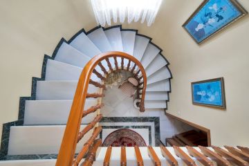 https://cdn.resales-online.com/public/tvp8hc2oq5/properties/4e913937d41811ef8ce602e0405b089b/w1200/58-f216ef5a4348ce69a3d78ee72f4b3bc2.jpg?v=1737042549