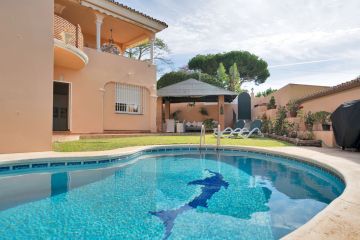 https://cdn.resales-online.com/public/tvp8hc2oq5/properties/4e913937d41811ef8ce602e0405b089b/w1200/71-c994fb75b64602a4803ff7171a6939c6.jpg?v=1737042549