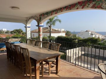 https://cdn.resales-online.com/public/exkwnp8qxt/properties/696a0e66d1c611ef8ce602e0405b089b/w1200/12-53013098fcab6c38b1379cd33298e050.jpg?v=1736882575