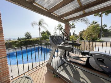 https://cdn.resales-online.com/public/exkwnp8qxt/properties/696a0e66d1c611ef8ce602e0405b089b/w1200/19-d0ed7da2012a09046d307c195d98e7d6.jpg?v=1736882575