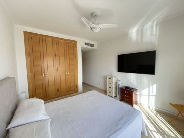 https://cdn.resales-online.com/public/exkwnp8qxt/properties/696a0e66d1c611ef8ce602e0405b089b/w1200/25-45e7a00e8ada30030040e20a35fbccfd.jpg?v=1736882575