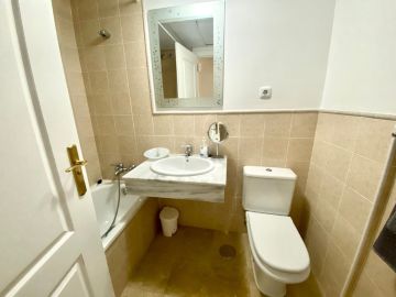 https://cdn.resales-online.com/public/jss4682jto/properties/e42f78e4d7e211ef8ce602e0405b089b/w1200/11-20939a0134ad724a8cb2a801094d15a4.jpg?v=1737459224