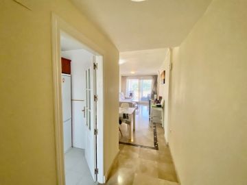 https://cdn.resales-online.com/public/jss4682jto/properties/e42f78e4d7e211ef8ce602e0405b089b/w1200/6-241328e1bcc9c0d8ce1222beb6c967a8.jpg?v=1737459224