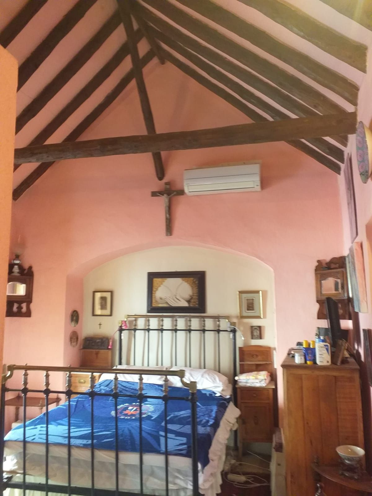 https://cdn.resales-online.com/public/tp6kmjsiau/properties/857e69a2d89c11ef8ce602e0405b089b/w1200/1-7980e48d732b6fc85c14b43b94d2aa54.jpg?v=1737540981