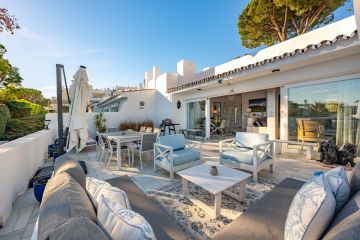 https://cdn.resales-online.com/public/8fm13eveeu/properties/9947ee12d56111ef8ce602e0405b089b/w1200/21-2c707e7c511429b4f8ec4ee5f221ddb6.jpg?v=1737183663