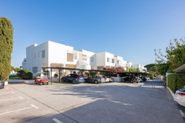 https://cdn.resales-online.com/public/8fm13eveeu/properties/9947ee12d56111ef8ce602e0405b089b/w1200/48-995152433a6d9da26e318d14b54534ba.jpg?v=1737183663