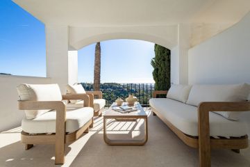 https://cdn.resales-online.com/public/c6rxxw1glq/properties/f2453bcbda2211ef8ce602e0405b089b/w1200/24-613bbc26f32d7013d348ef202dd30a43.jpg?v=1737792911