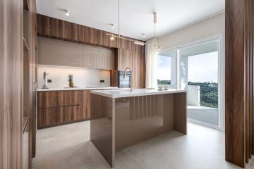 https://cdn.resales-online.com/public/c6rxxw1glq/properties/f2453bcbda2211ef8ce602e0405b089b/w1200/3-e898b2bb2a2fdfd06d2c39894dce8316.jpg?v=1737792911