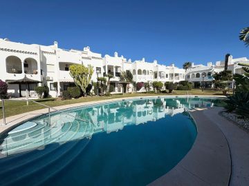 https://cdn.resales-online.com/public/e24h25ebz0/properties/e93dd6d4d99611ef8ce602e0405b089b/w1200/1-7980e48d732b6fc85c14b43b94d2aa54.jpg?v=1737669562